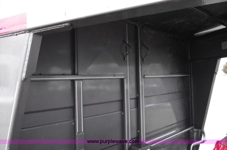 image for item 5369 2007 Titan triple axle stock trailer