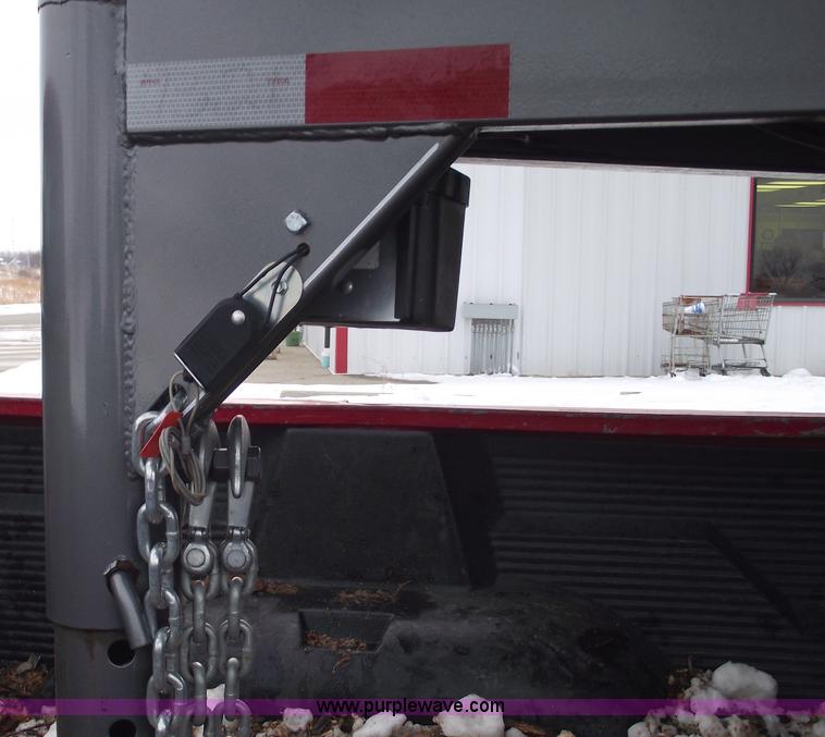 image for item 5369 2007 Titan triple axle stock trailer