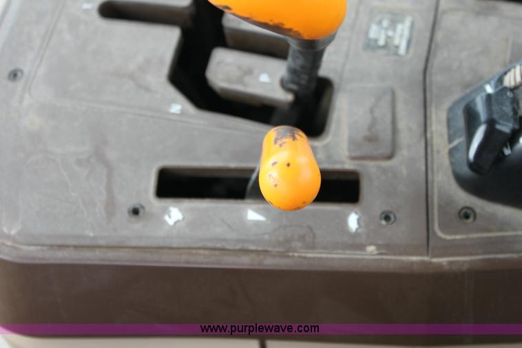 image for item 6509 John Deere 6605 tractor