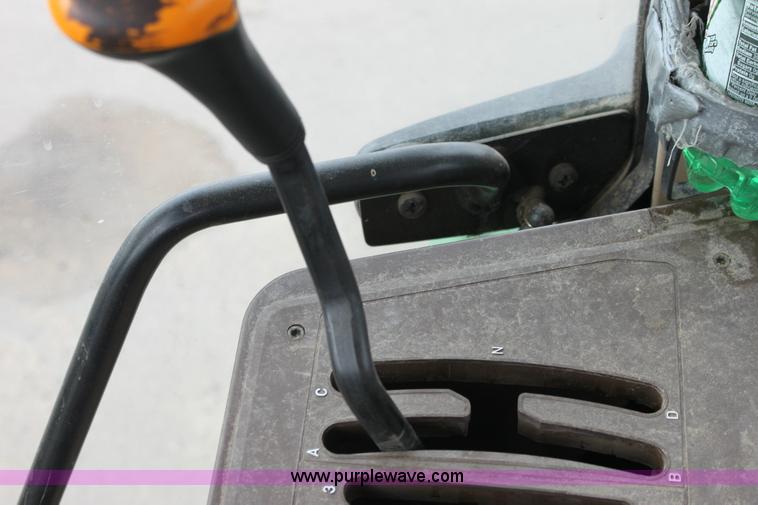 image for item 6509 John Deere 6605 tractor