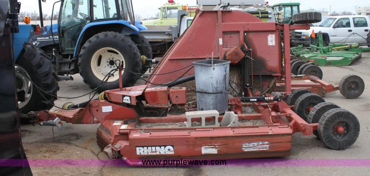 image for item 6512 Rhino SR15 10' bat wing mower