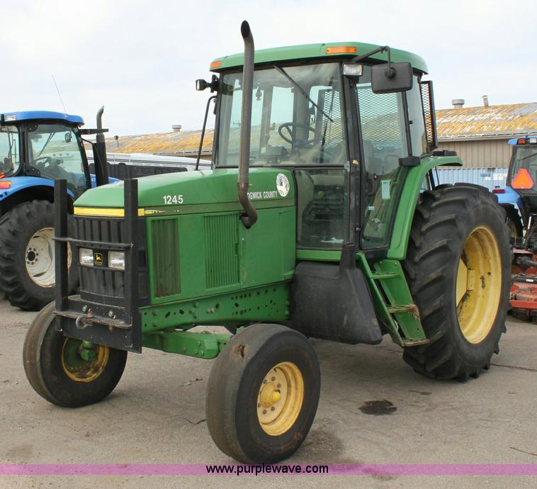 image for item 6514 John Deere 6605 tractor