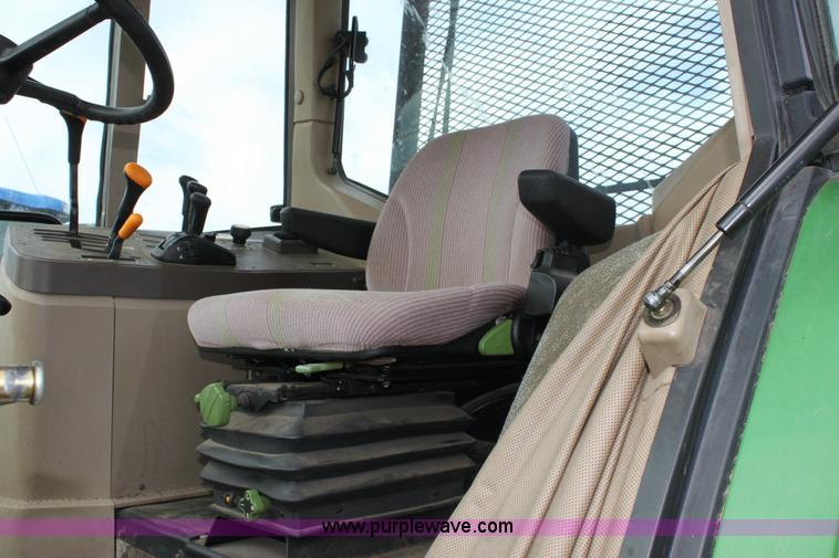 image for item 6514 John Deere 6605 tractor