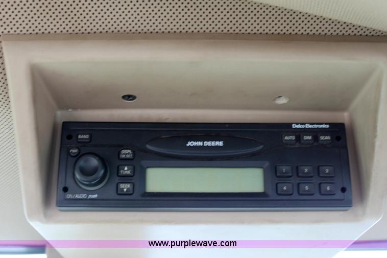 image for item 6514 John Deere 6605 tractor