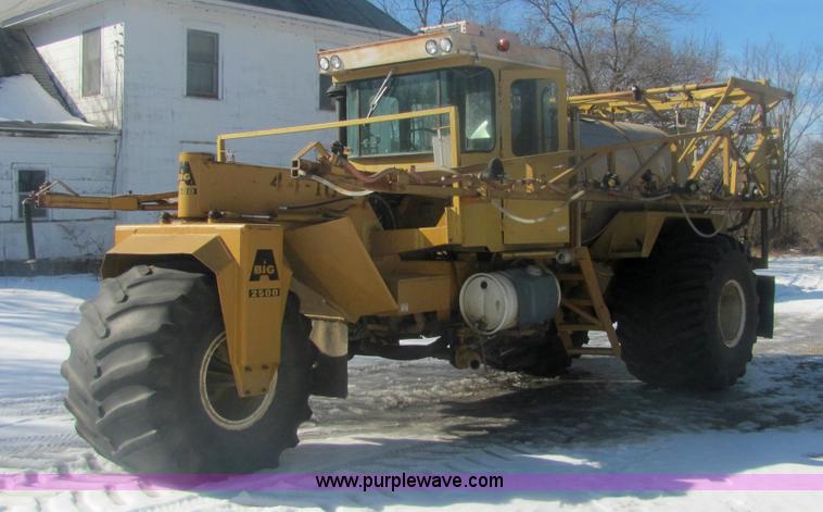 image for item 6844 1979 Big A 2500 sprayer