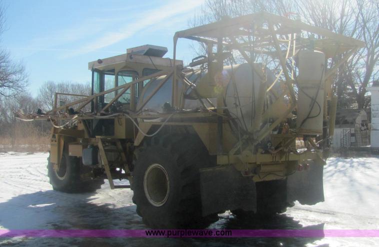 image for item 6844 1979 Big A 2500 sprayer