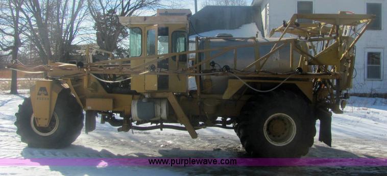 image for item 6844 1979 Big A 2500 sprayer