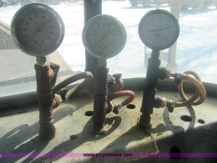 image for item 6844 1979 Big A 2500 sprayer