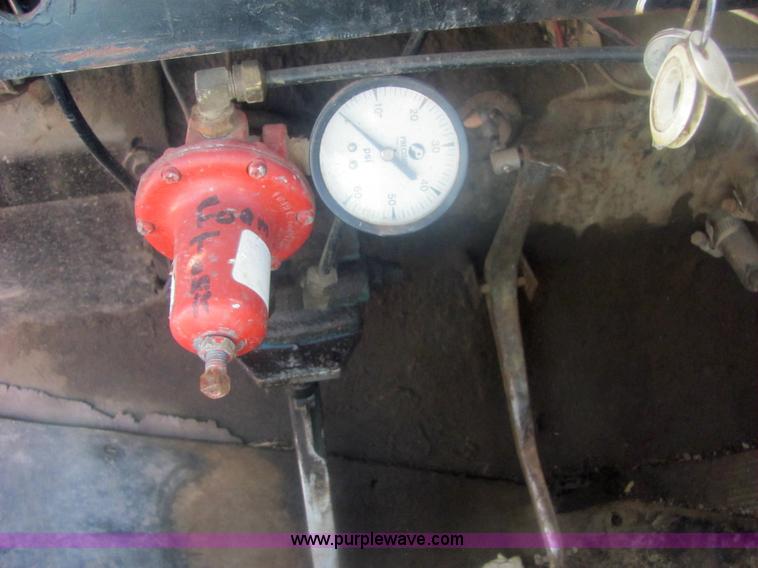 image for item 6844 1979 Big A 2500 sprayer