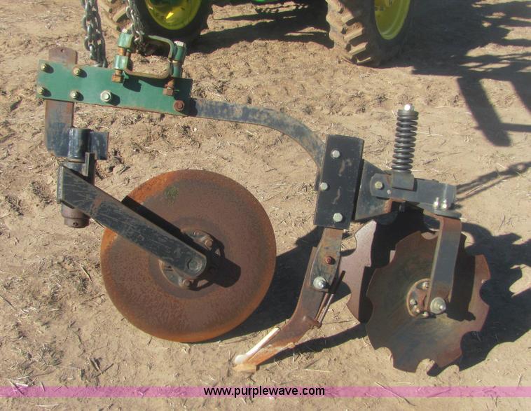 image for item 6849 (12) quinstar strip till row units