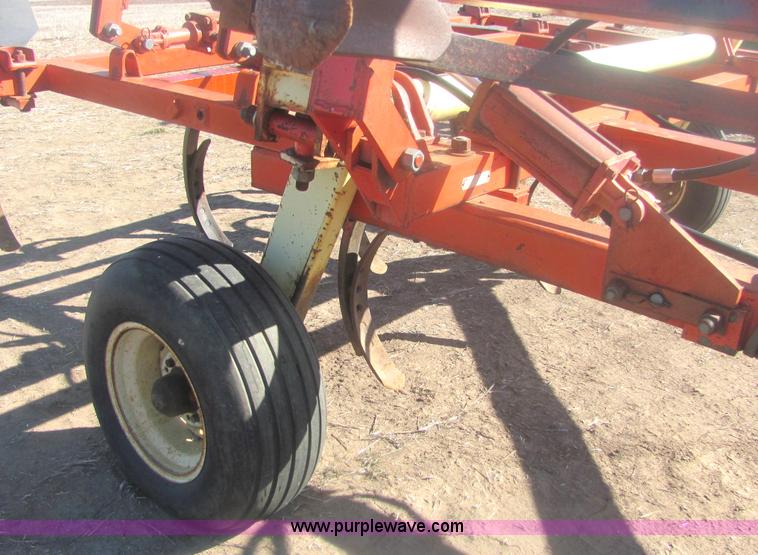 image for item 6851 Krause 22' folding chisel