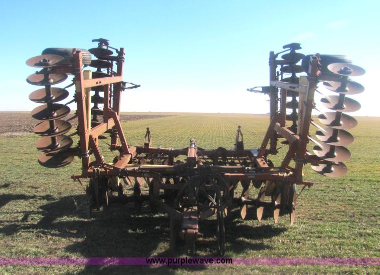 image for item 6856 Krause 21' folding offset disk