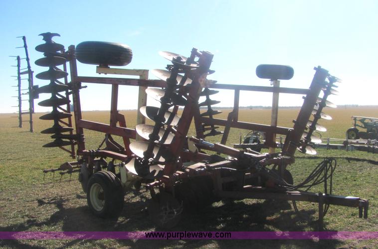 image for item 6856 Krause 21' folding offset disk