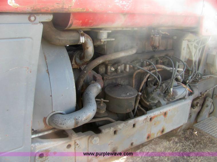 image for item 6863 Massey-Ferguson 180 tractor
