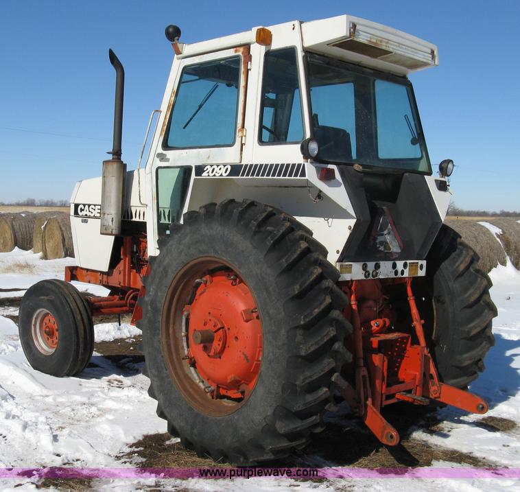 image for item 8209 1979 Case 2090 cab tractor