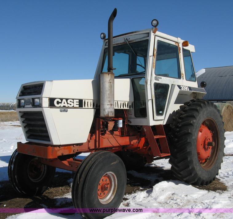 image for item 8209 1979 Case 2090 cab tractor