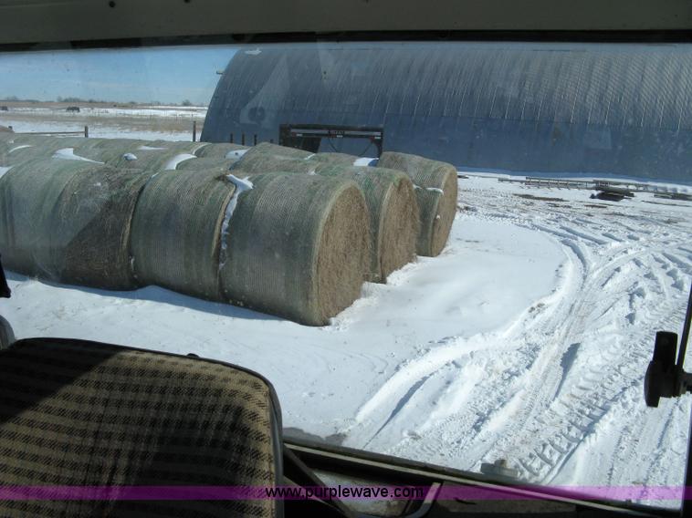 image for item 8209 1979 Case 2090 cab tractor