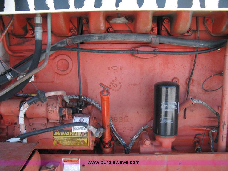 image for item 8209 1979 Case 2090 cab tractor