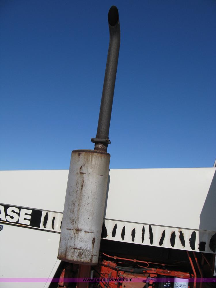 image for item 8209 1979 Case 2090 cab tractor