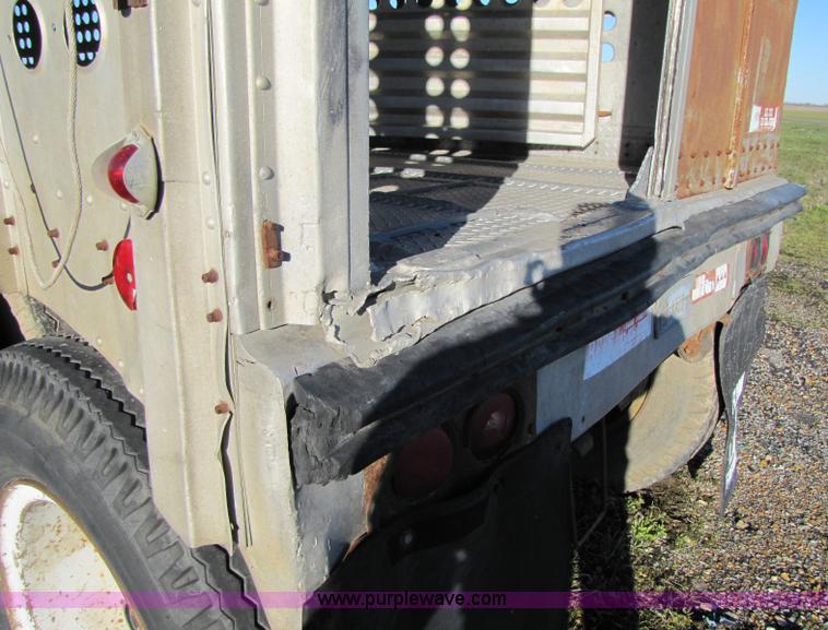 image for item 8366 1978 Merritt cattle trailer