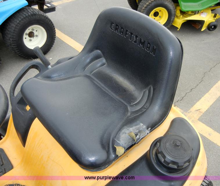 image for item 1337 Cub Cadet 1527 lawn tractor