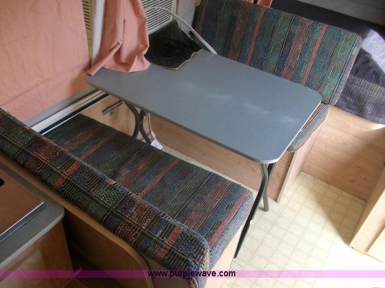 image for item 1904 1993 Starcraft Meteorite 817 pop-up camper