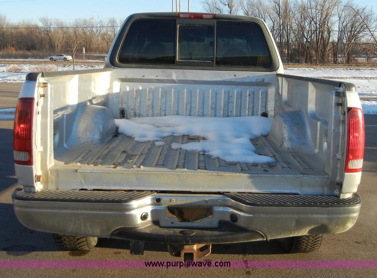 image for item 2134 2001 Ford F150 XLT pickup truck