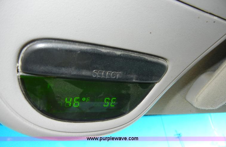 image for item 2134 2001 Ford F150 XLT pickup truck