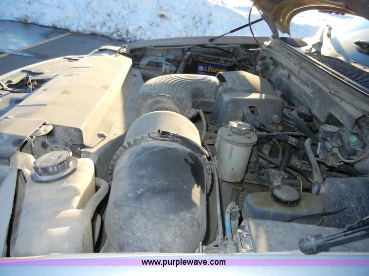 image for item 2134 2001 Ford F150 XLT pickup truck