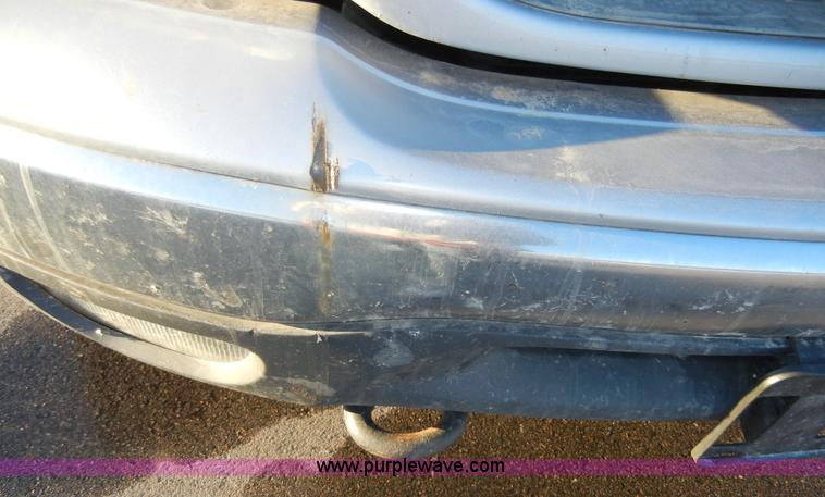 image for item 2134 2001 Ford F150 XLT pickup truck