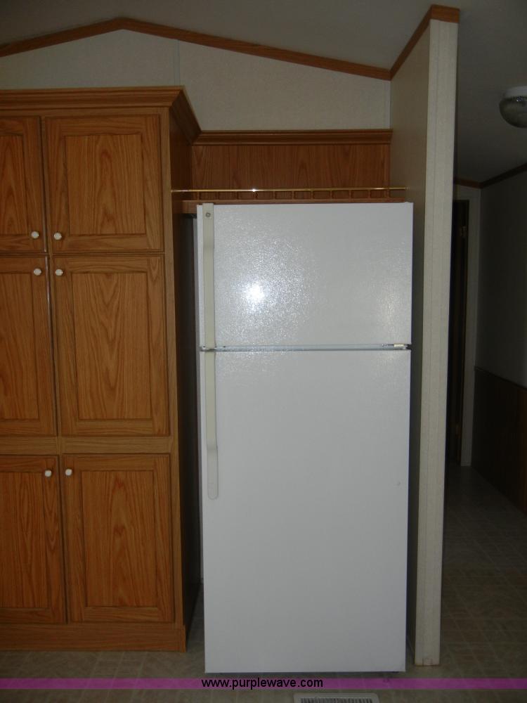 image for item 2139 2003 Skyline Fairview 76' modular home