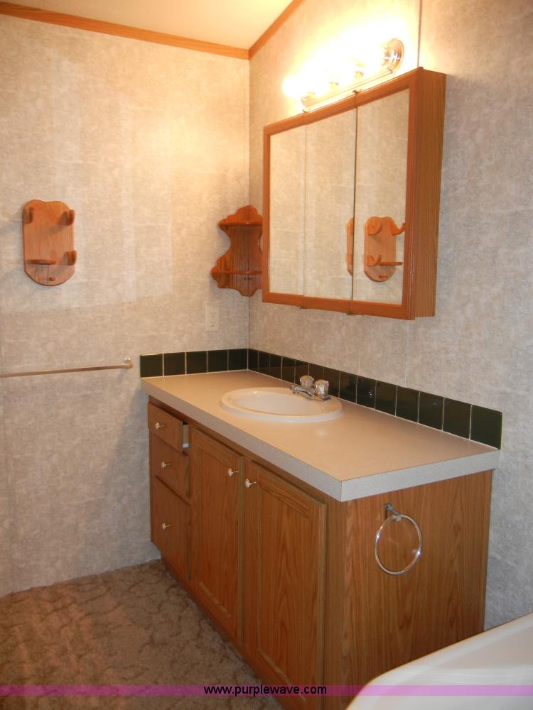 image for item 2139 2003 Skyline Fairview 76' modular home