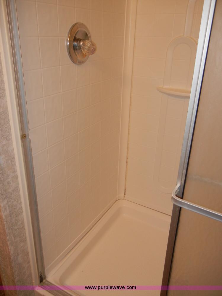 image for item 2139 2003 Skyline Fairview 76' modular home