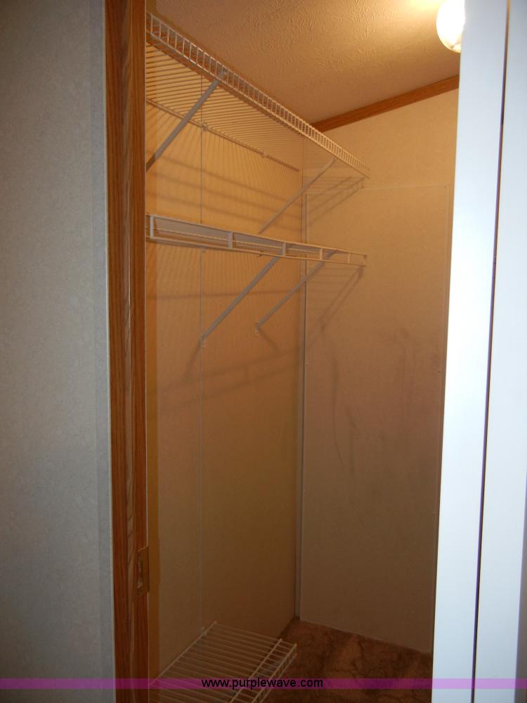 image for item 2139 2003 Skyline Fairview 76' modular home