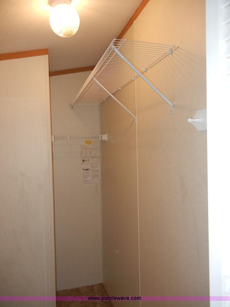 image for item 2139 2003 Skyline Fairview 76' modular home