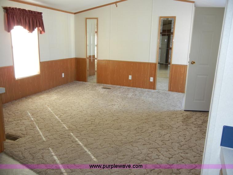 image for item 2139 2003 Skyline Fairview 76' modular home