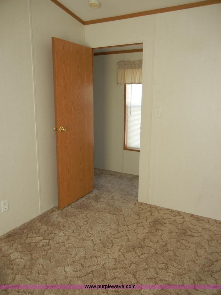 image for item 2139 2003 Skyline Fairview 76' modular home