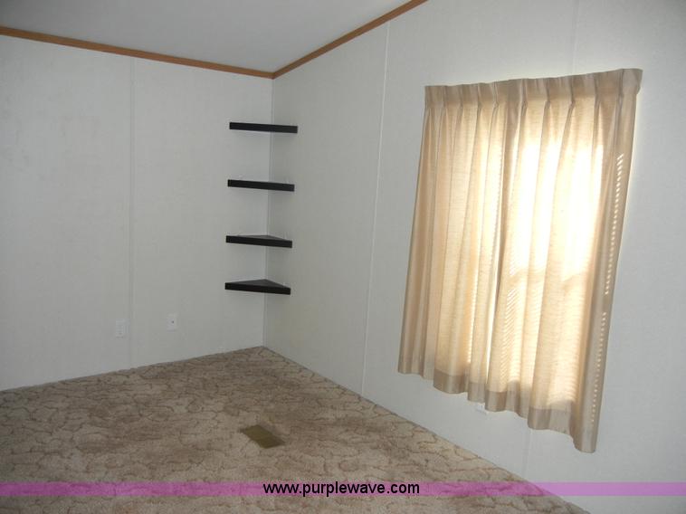 image for item 2139 2003 Skyline Fairview 76' modular home