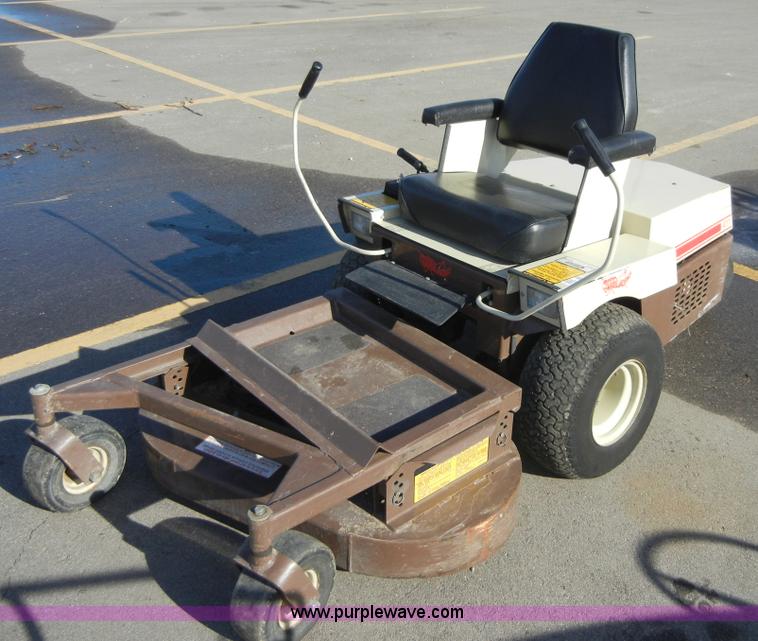 image for item 2224 Grasshopper 411 zero turn riding lawn mower