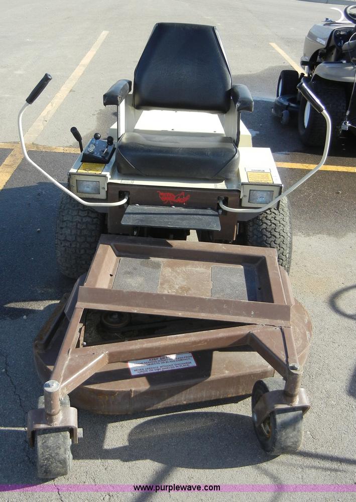 image for item 2224 Grasshopper 411 zero turn riding lawn mower