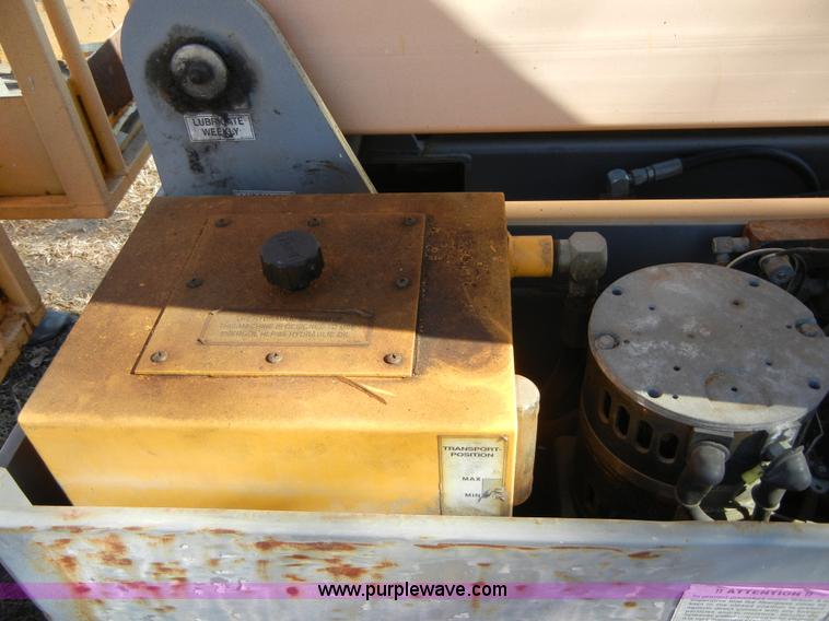 image for item 2278 Workforce XLB-4725A Bil-Jax lift