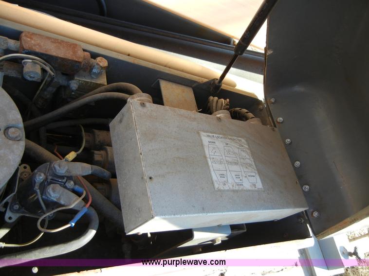 image for item 2278 Workforce XLB-4725A Bil-Jax lift