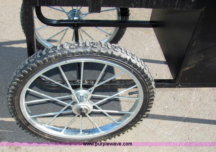 image for item 2311 Upright portable xtreme smoker and grill