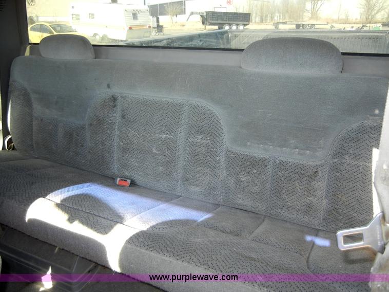 image for item 2375 1997 Chevrolet Silverado 2500 pickup truck