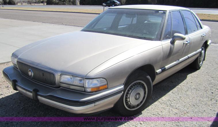 image for item 2966 1995 Buick LeSabre Custom
