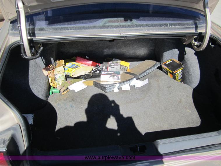 image for item 2966 1995 Buick LeSabre Custom