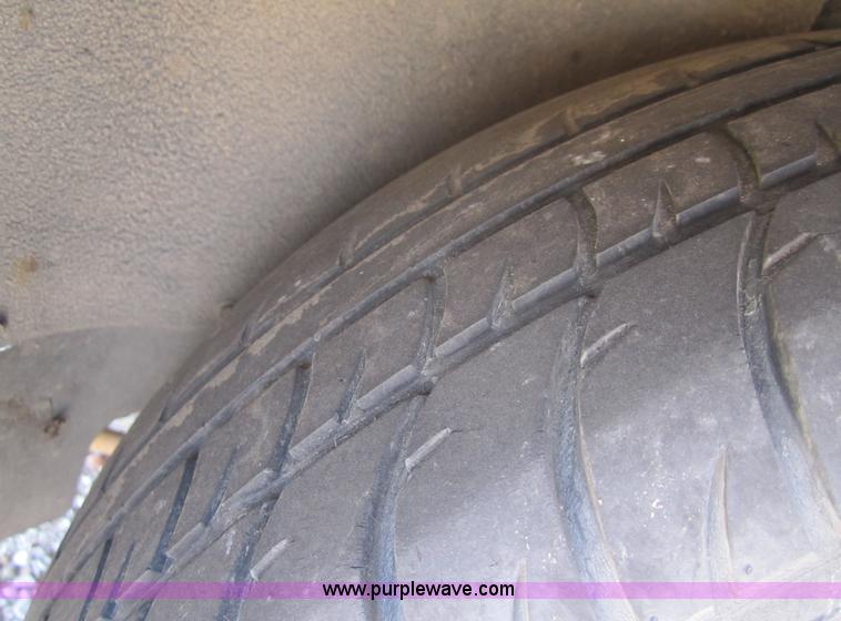 image for item 2966 1995 Buick LeSabre Custom