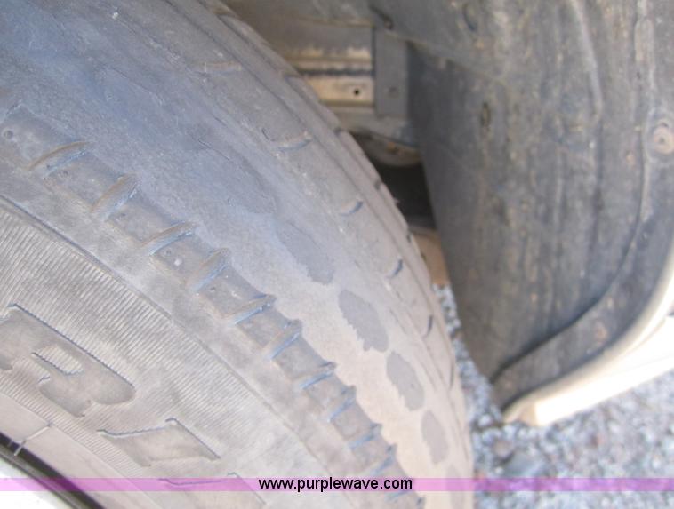 image for item 2966 1995 Buick LeSabre Custom