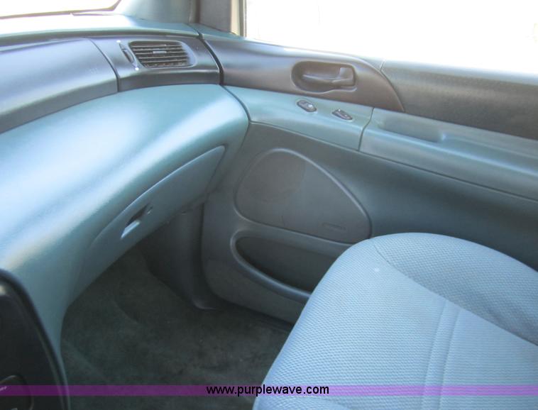 image for item 2968 1996 Ford Windstar GL mini-van