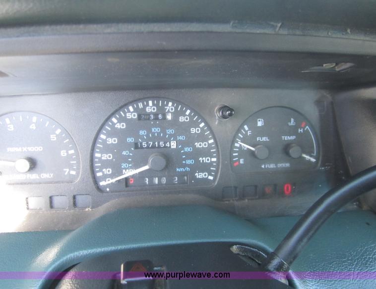 image for item 2968 1996 Ford Windstar GL mini-van